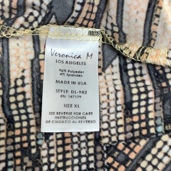 Luxuriously silky soft Veronica M Maxi Sundress fits like size LG - Picture 6 of 6